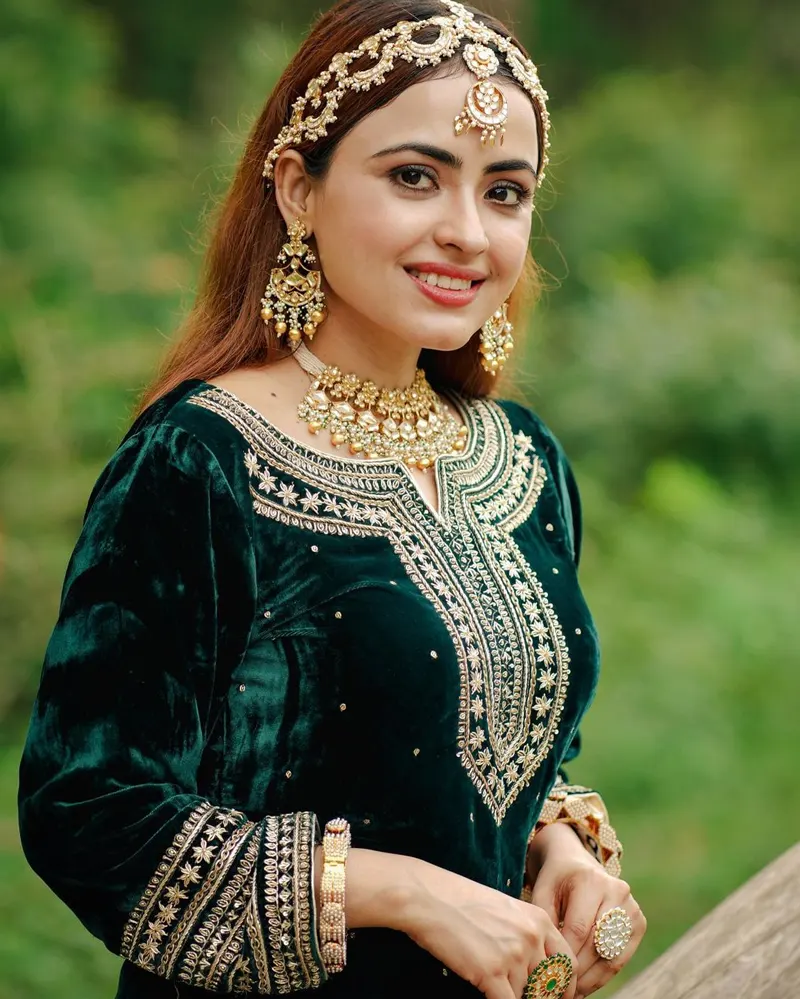 Exploring the Cinematic Brilliance of Simi Chahal: A Bio Snapshot