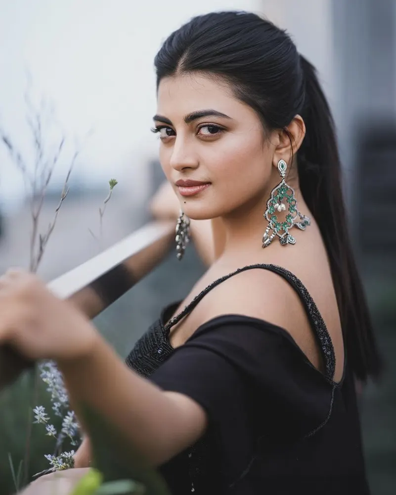 Love Chronicles: Exploring Anandhi's Personal and Professional Saga