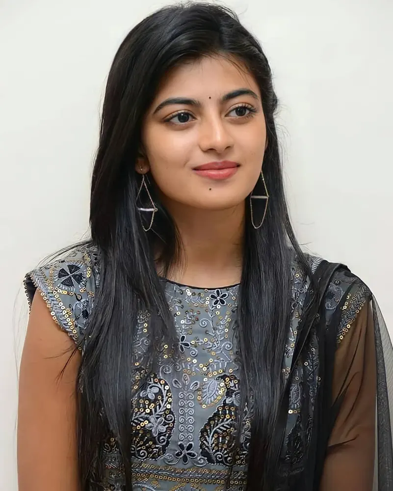 Melodies of Wellness: Anandhi's Skincare Rituals for Radiance