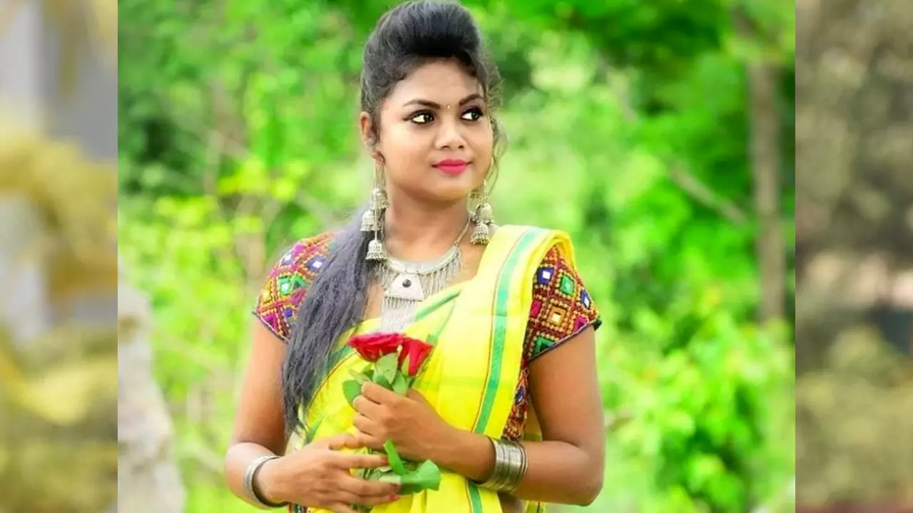 Bhubaneswar Girls WhatsApp Number for Live Love Talk (Orissa) [50+ Odia Girl Profile]