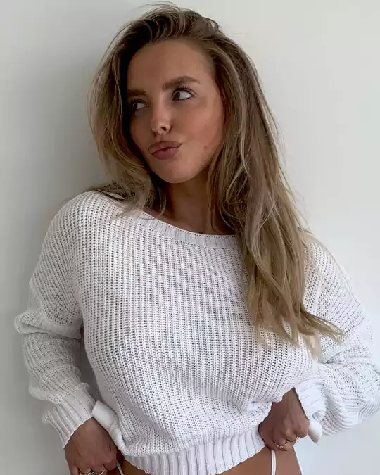 Luna Stevens - Top 10 Most Beautiful Women in Belgium Who Have Stolen Hearts Worldwide